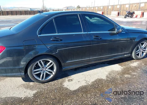 2012 Mercedes-Benz C 250 Sport from USA, damaged, VIN WDDGF4HB5CA606649